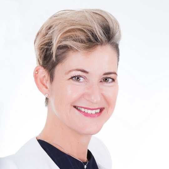 Nicole van Hattem - Success & Burnout Coach